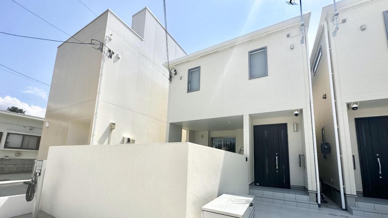 グランディオーソ沖縄プールヴィラ恩納７ Onna Exterior photo